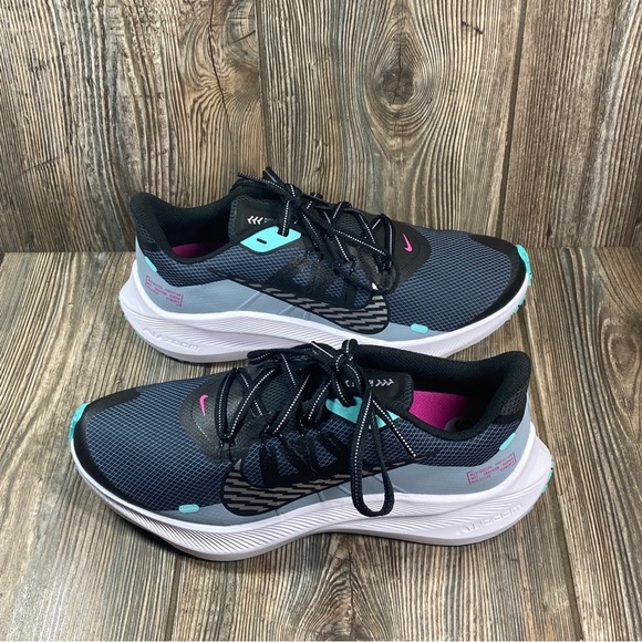 Nike Winflo 7 Run Shield Women's Size 9.5 Black, Gray, Green Running Shoes - Picture 9 of 16